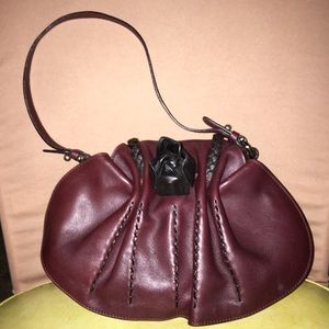 Final sale! 🥳 vintage Salvatore ferragamo vintage small flap bag